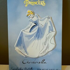 Disney Cinderella eye shadow palette